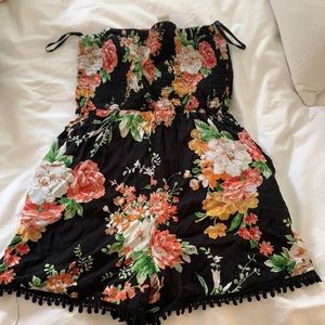 Women’s sleeveless romper